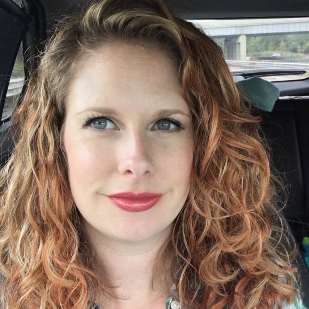 Meet your Posher, Lacey